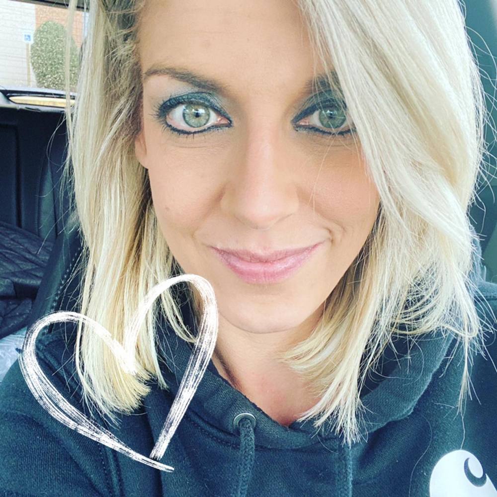 Meet your Posher, April